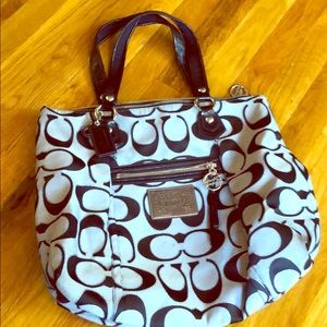 Coach monogram hand bag